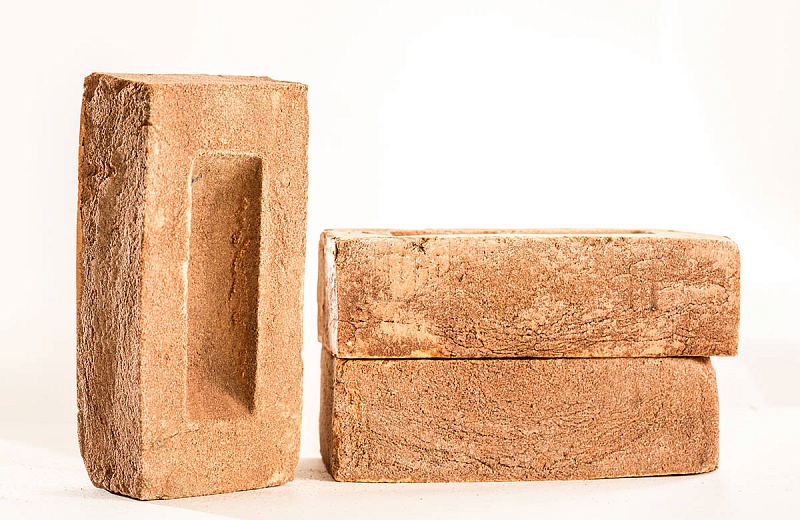 Кирпич ручной формовки Кантемир, М-125,100x210x65, желтый, Петровский кирпич